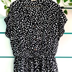 Free Kisses dotty top